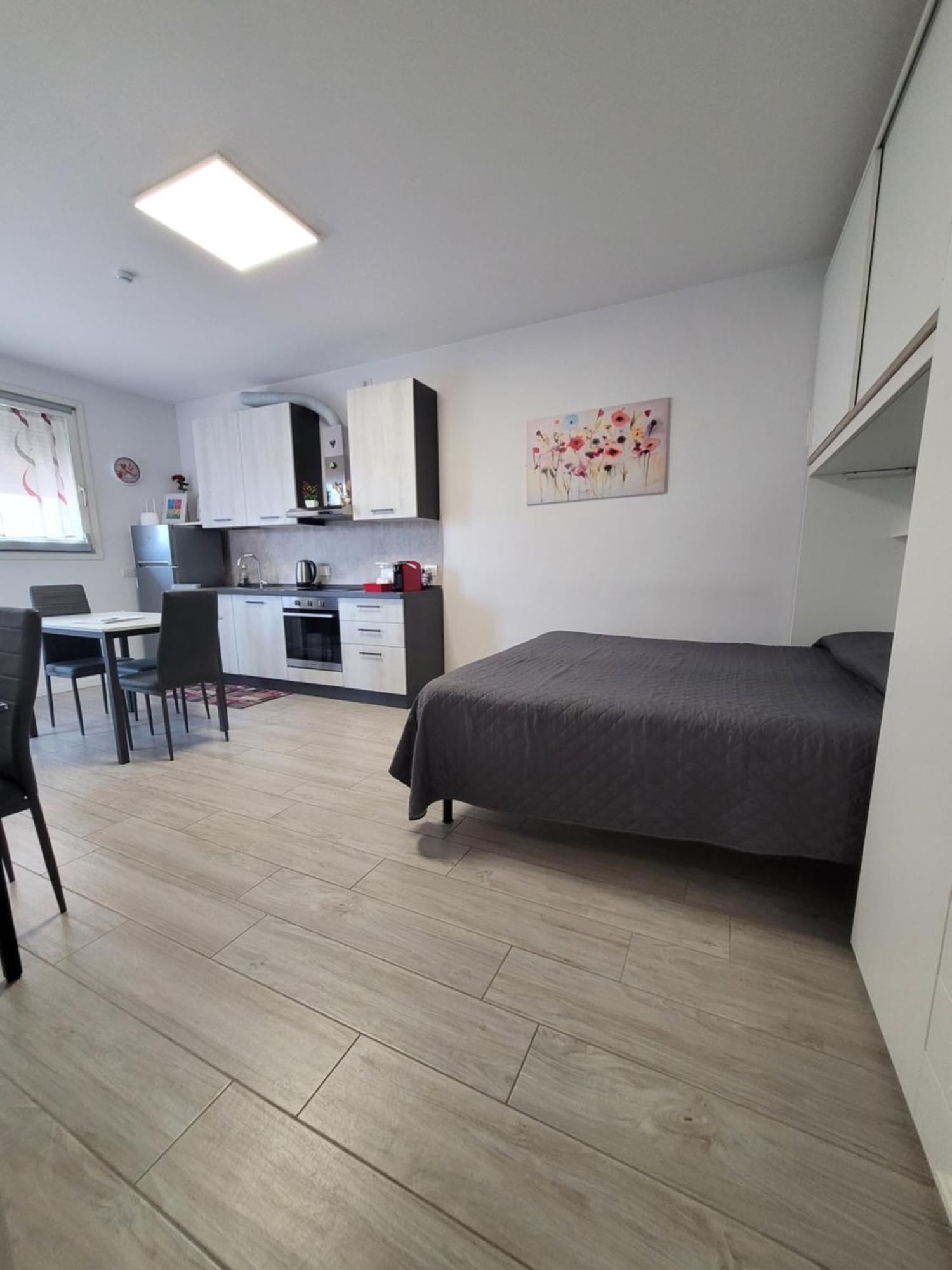 Le Rondini Apartment Barlassina Екстериор снимка