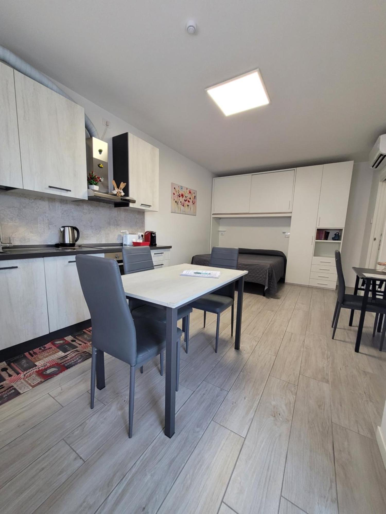 Le Rondini Apartment Barlassina Екстериор снимка